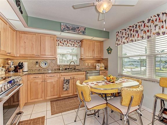 5th image of 5800 Sabal Trace Dr APT 804