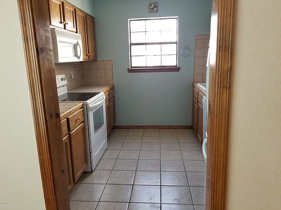 3rd image of 2902 Majestic Terrace Dr #1