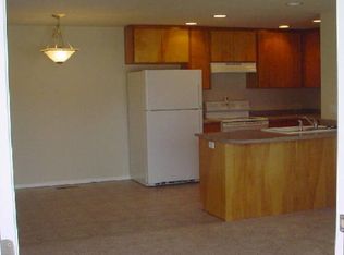 3163 Juniper Rdg APT 9, Medford, OR 97504