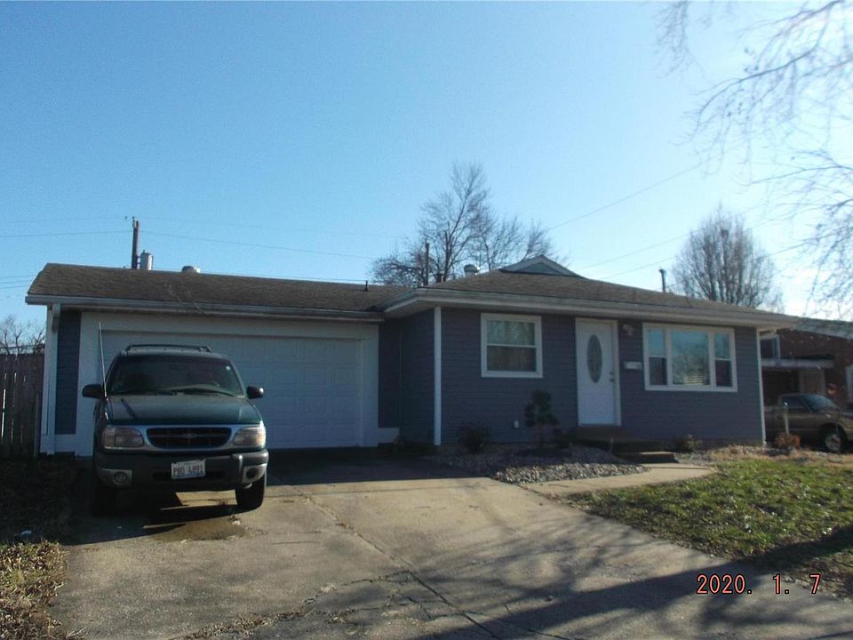 1st image of 142 Briarmoor Ln