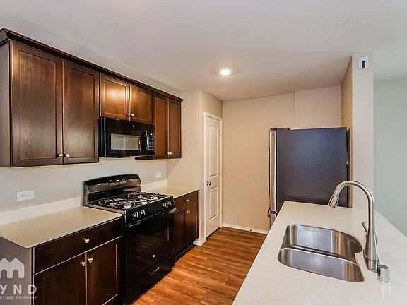 4th image of 14356 Cloudview Way