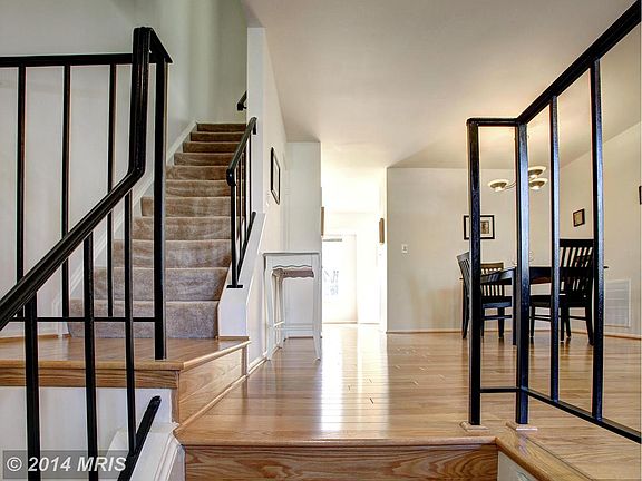 3rd image of 710 Ivy League Ln Unit 12-67