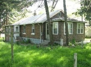 300 Mills Rd, Joliet, IL 60433