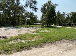 712 4th St W, Carrabelle, FL 32322