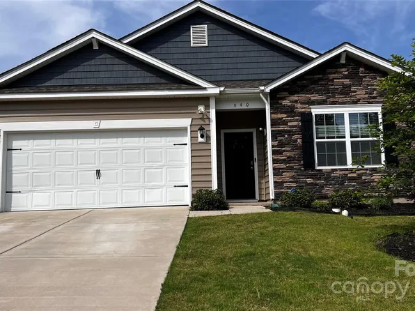640 Yellow Birch Dr, Locust, NC 28097
