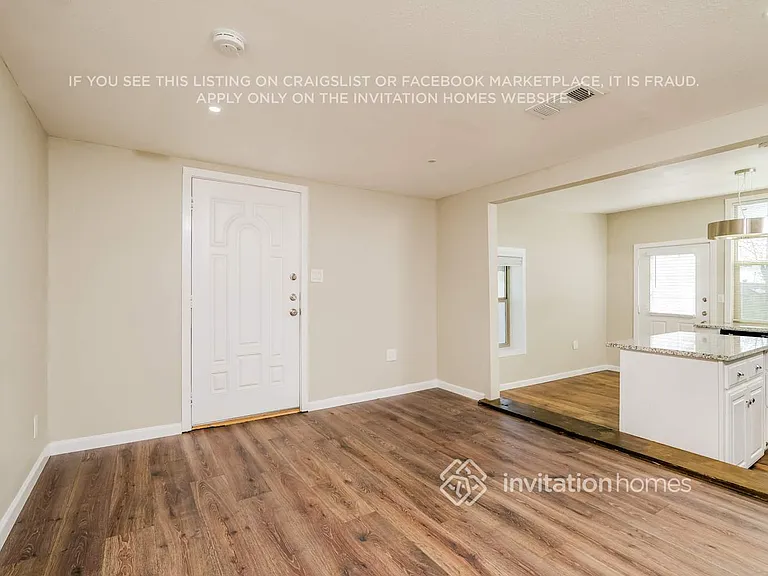 1920 E Stone Rd — Photo 2