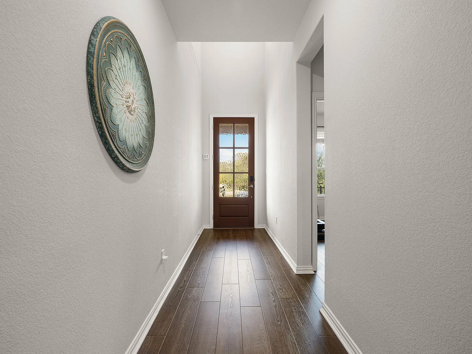 5 bed, 4.5 bath, 3192 sqft, $3,150 — Photo 4