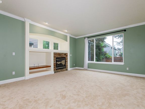 5th image of 2811 NE 184th Ave
