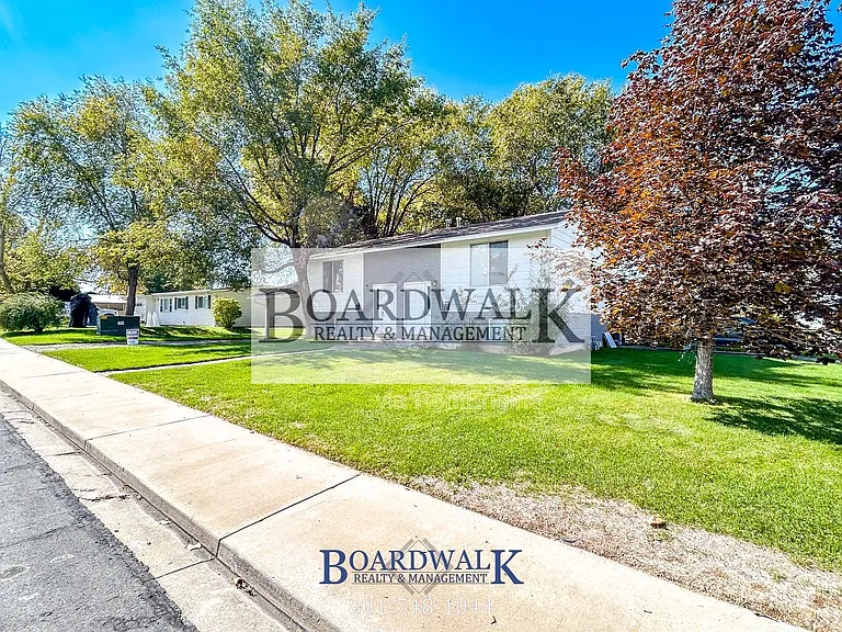 661 N 980 W — Photo 1