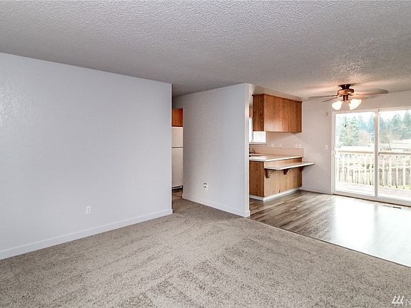4th image of 16805 8th Ave E