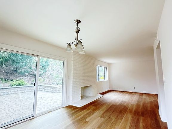 Living Room facing Patio