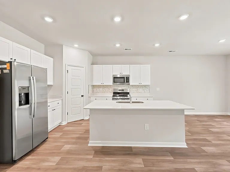 1145 Tibetan St — Photo 18