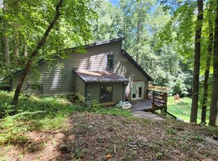 861 Summers Ln, Fair Play, SC 29643