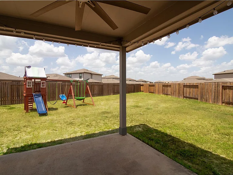 14706 Pinion Ct — Photo 27