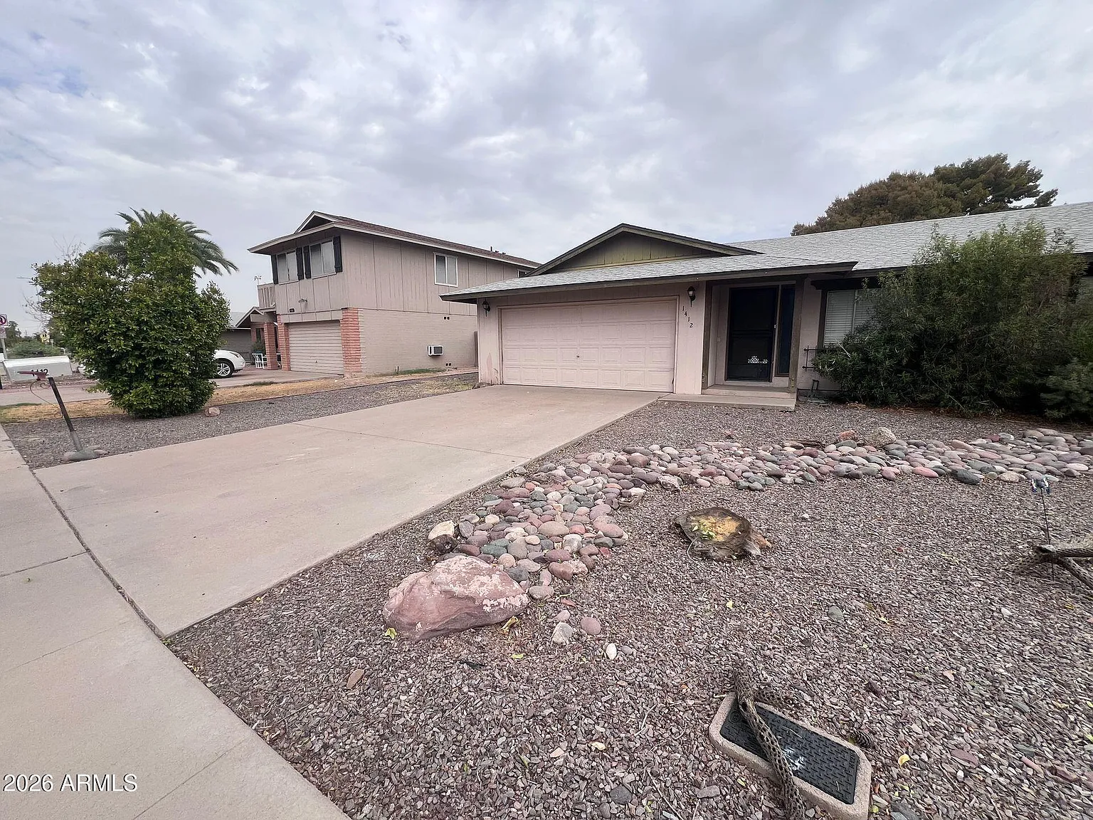 3 bed, 2.0 bath, 1444 sqft, $2,245 — Photo 3