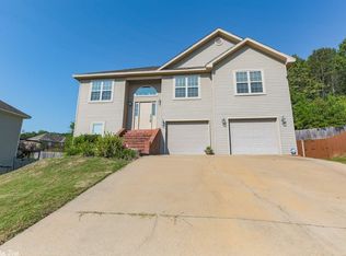 1013 Clinton Ct, Alexander, AR 72002