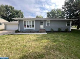 220 E Park Dr, Hibbing, MN 55746