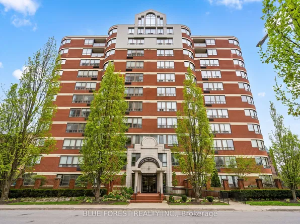 7 Picton St #404, London, ON N6B 3N7