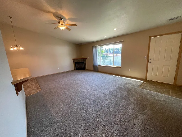 13323 E Valleyway Ave #1 — Photo 9