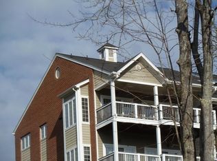 335 S Pointe Shore Dr, Moneta, VA