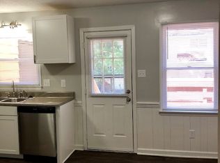 102 Terrace Dr, Cary, NC 27511