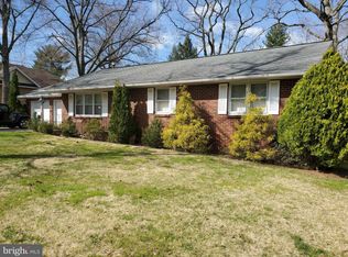 219 Swarthmore Rd, Glassboro, NJ 08028