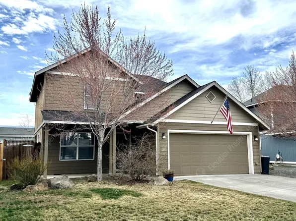61039 Borden Dr, Bend, OR 97702