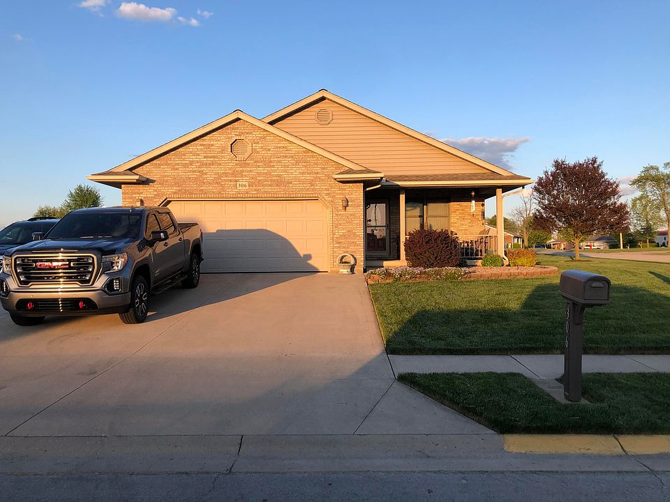 1st image of 306 Sherri Ann Ave
