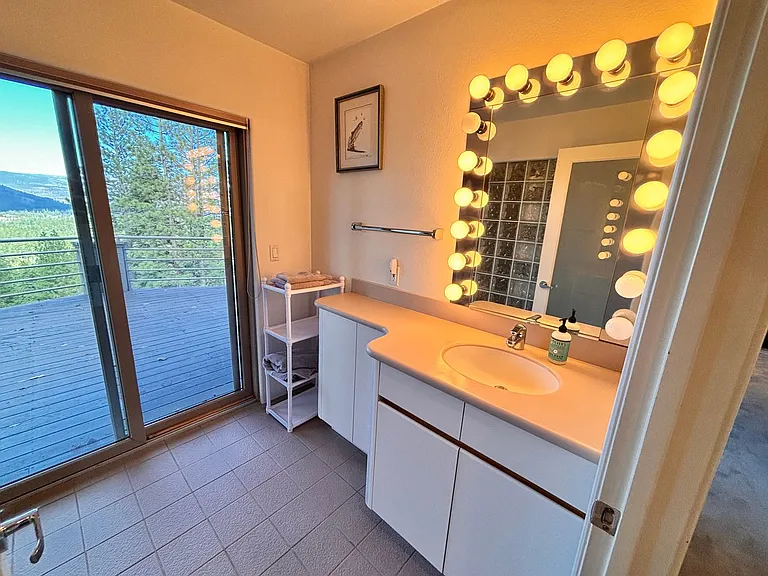 10580 Whitetail Ct — Photo 25