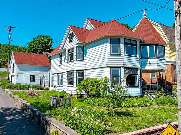 3rd image of 202 Harris Ave