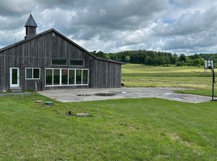 250 Upper Meadows Ln, Charlotte, VT 05445