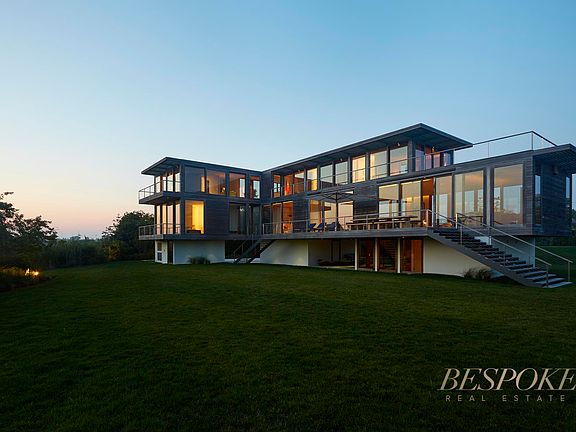 2nd image of 138 Seascape Ln