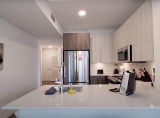 144 N Aberdeen St APT 1713, Chicago, IL 60607