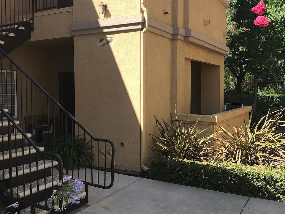 1st image of 41410 Juniper St Unit 314