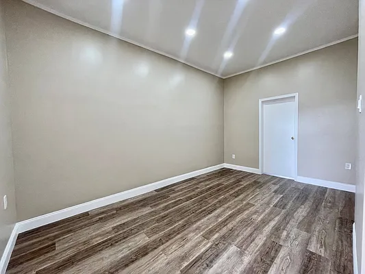 Rented by Evergreen Realty & Investments | media 4