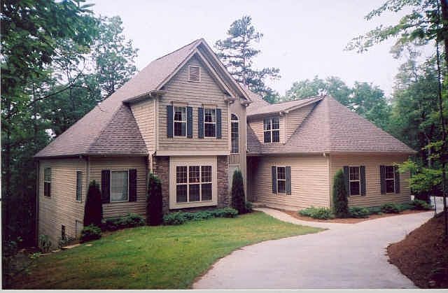 1st image of 585 Timberlane Dr