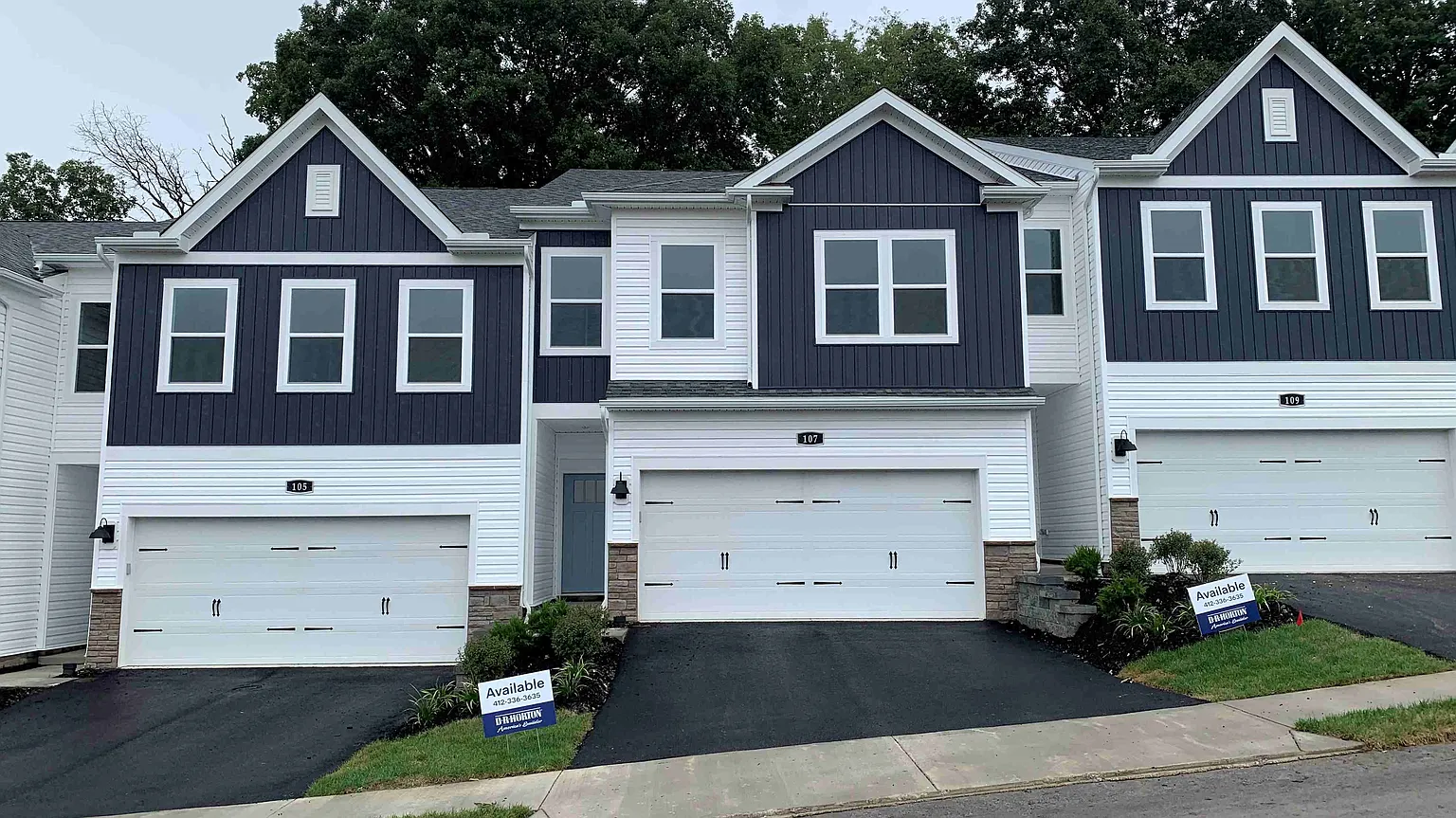 117 Scotland Ln photo 1