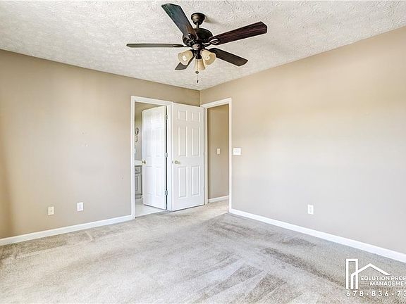 5th image of 709 Bedford Ct