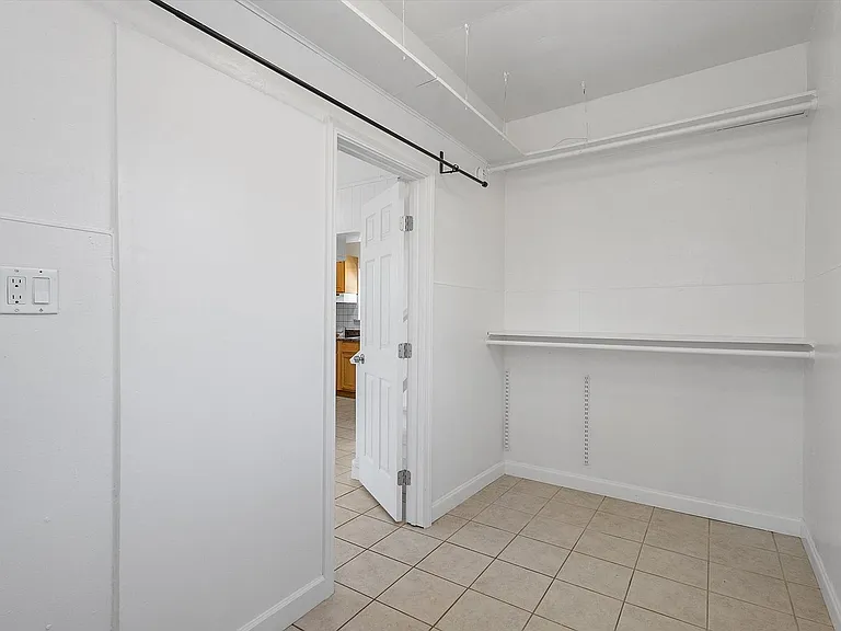 453 Central Ave #C — Photo 10