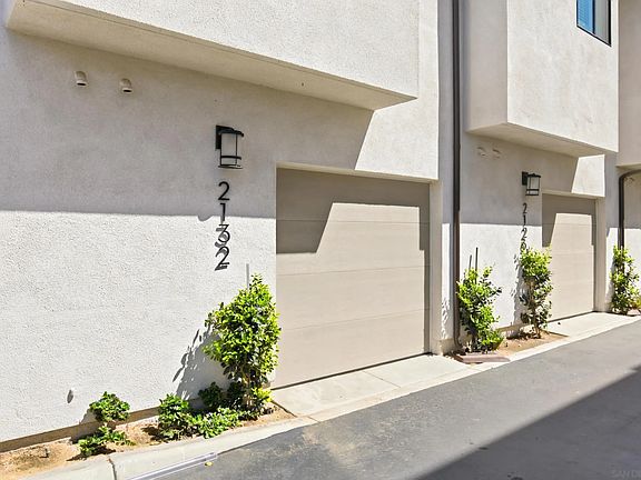 4th image of 2132 Senita Dr