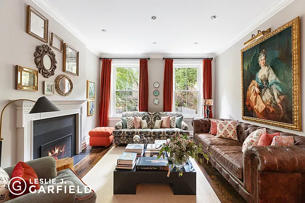 Sold by Leslie J. Garfield | media 2