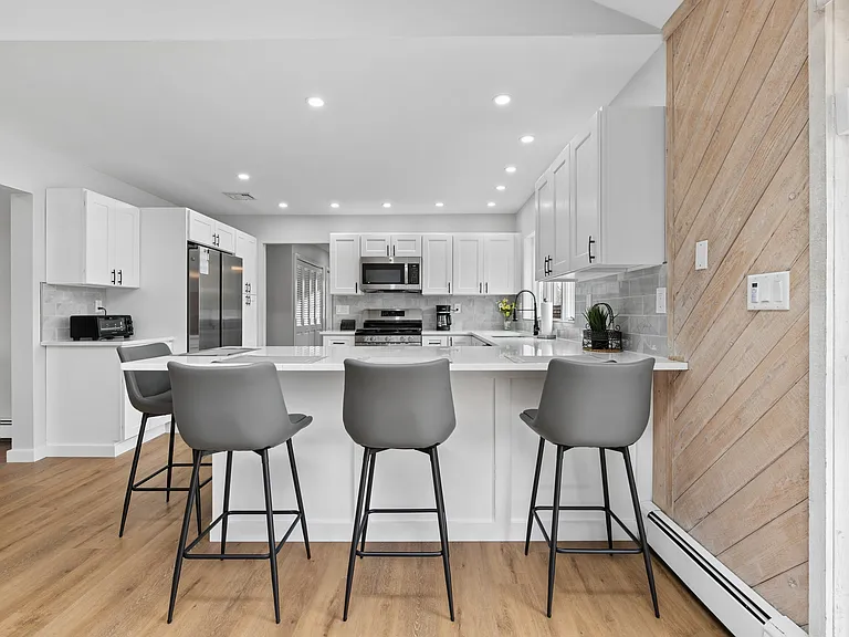 3 Harbor Rd — Photo 13