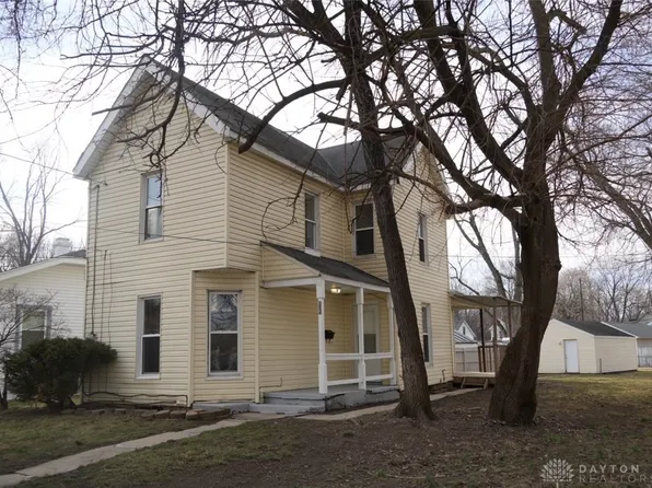 805 Clark St, Franklin, OH 45005