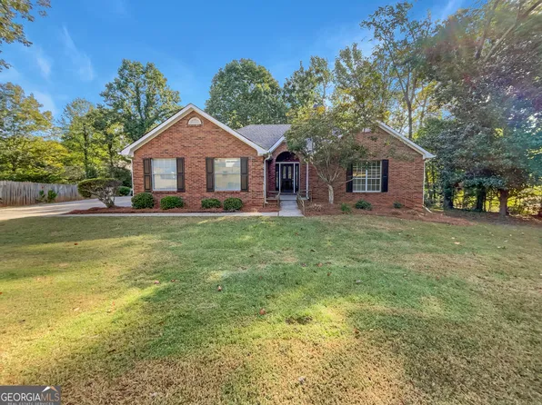 249 Hunting Ct, Jonesboro, GA 30236