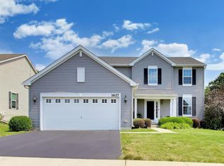 1627 Powderhorn Dr, Volo, IL 60020