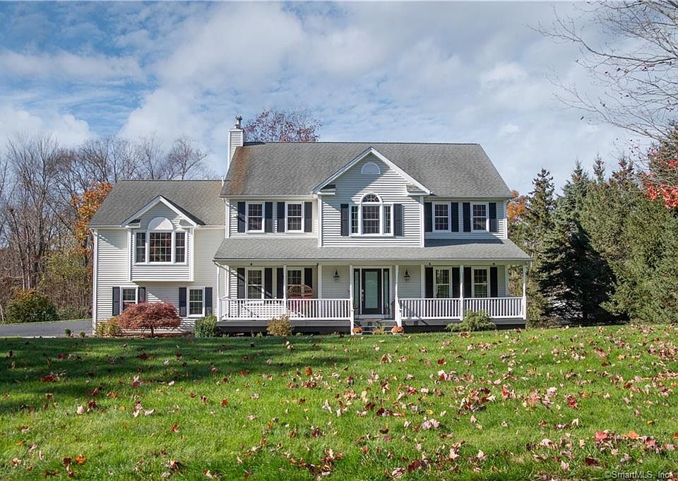 1st image of 9 Tall Pines Drive