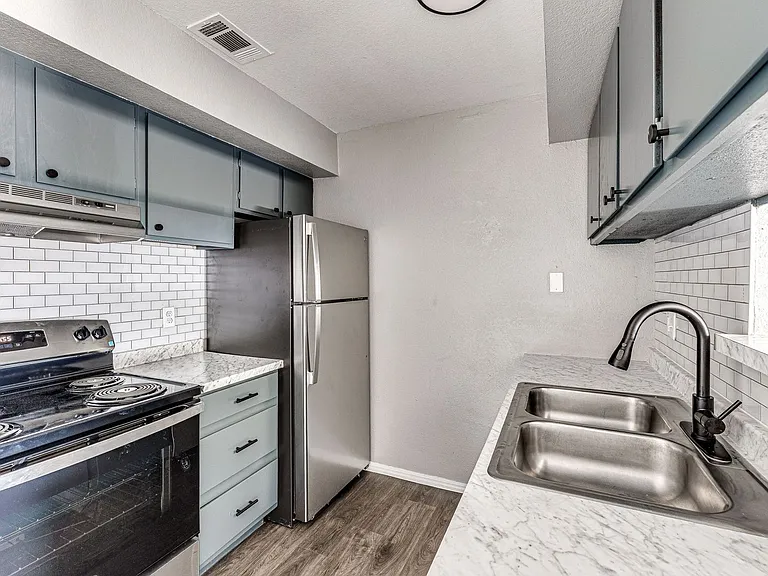 Boulder Ridge Apartments | Newly Remodeled East Tulsa | Broken Arrow Schools + W/D Hookups — Photo 25