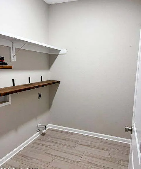 117 Ridge Ln — Photo 2