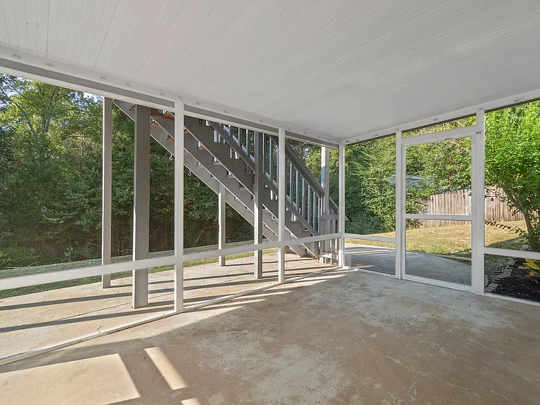 800 Shadow Ridge Dr — Photo 33