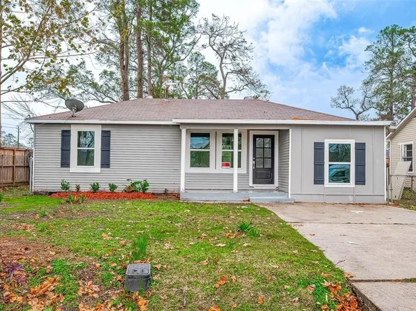 7010 S Hall St, Houston, TX 77028